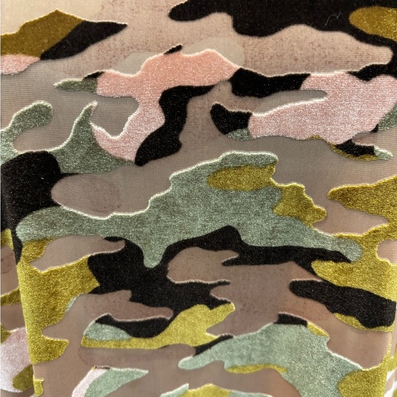 We The Free Free People Velvet Camo Burnout Tee Sz XS Hippie Boho Short Sleeve - Picture 5 of 9